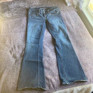 American Eagle Artist Jeans